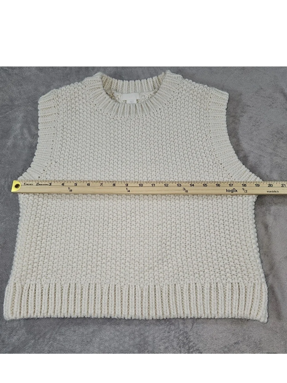 H&M Chunky Knit Off-White Crew Neck Sweater Vest Womens M Light Academia Cozy